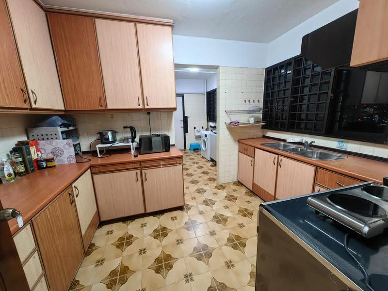 Lakeview Estate, 97A Upper Thomson Road, Ang Mo Kio / Bishan / Thomson, Room Rental, 130 sqft, Apartment For Rent, by Eric Lai, 25343605 - Kitchen - PropertyGuru.com.sg