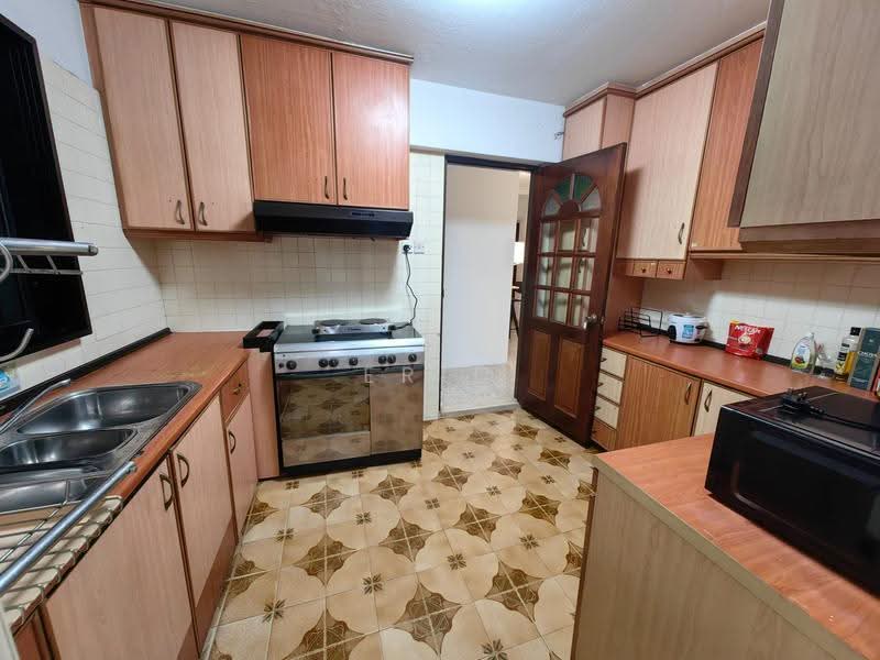 Lakeview Estate, 97A Upper Thomson Road, Ang Mo Kio / Bishan / Thomson, Room Rental, 130 sqft, Apartment For Rent, by Eric Lai, 25343605 - Kitchen - PropertyGuru.com.sg