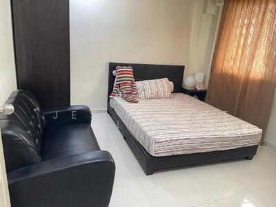 For Rent - 714 Jurong West Street 71