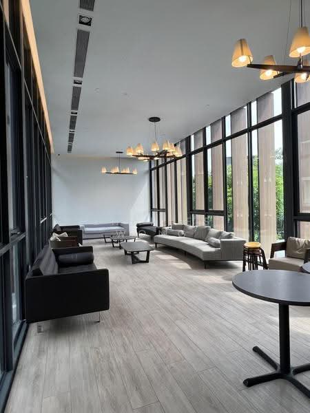 Robin Residences, 3 Robin Drive, Tanglin / Holland / Bukit Timah, 3 Bedrooms, 1,195 sqft, Condominium For Rent, by Charles Wong, 25344142 - library + Function room - PropertyGuru.com.sg