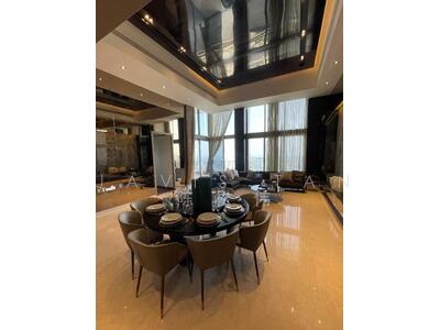 For Sale - V on Shenton