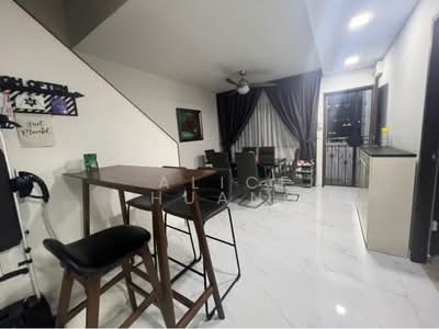 For Sale - 941 Tampines Avenue 5