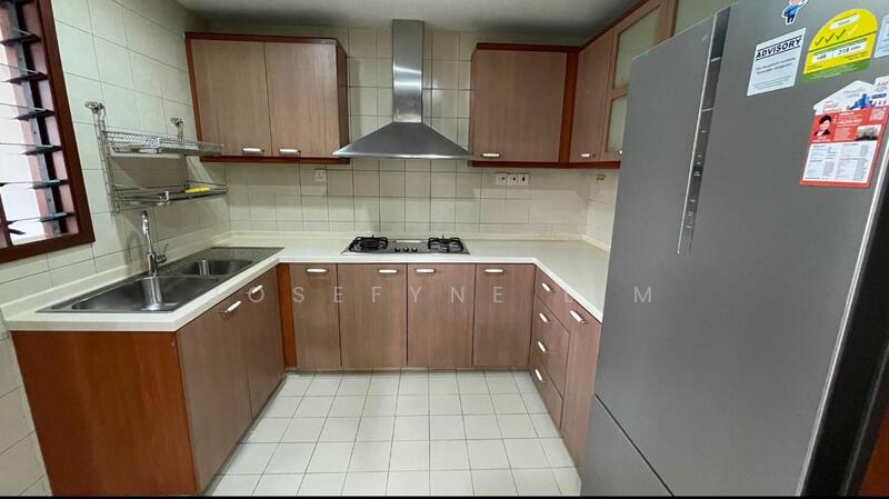 For Sale - Carissa Park Condo