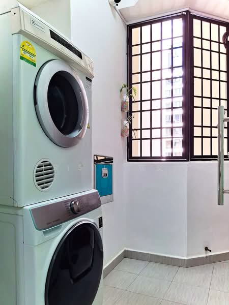 Eastpoint Green, 1 Simei Street 3, Room Rental, 200 sqft, Condominium For Rent, by Iris T. 张文珊, 25344342 - PropertyGuru.com.sg