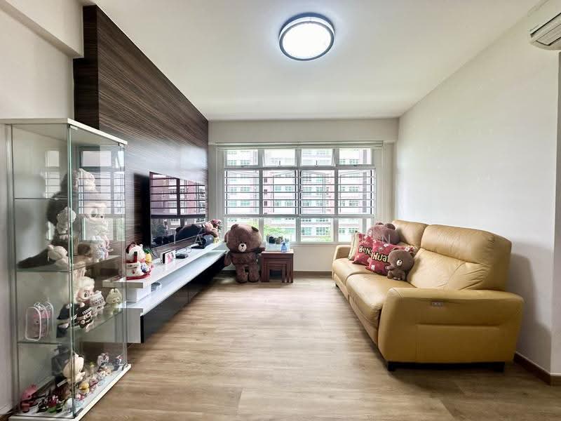 452A Bukit Batok West Avenue 6, 452A Bukit Batok West Avenue 6, Dairy Farm / Bukit Panjang / Choa Chu Kang, 3 Bedrooms, 1,001 sqft, HDB Flat For Rent, by Liau Li Jun, 25344763 - PropertyGuru.com.sg