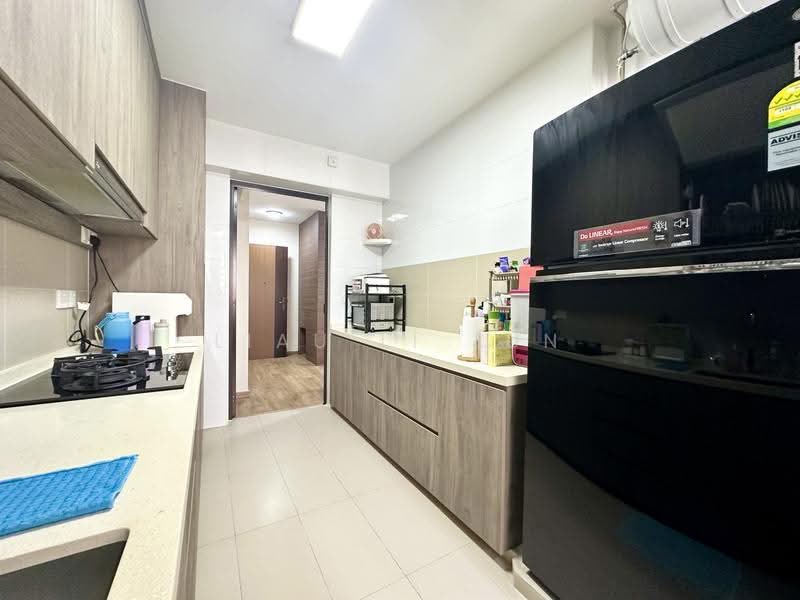 452A Bukit Batok West Avenue 6, 452A Bukit Batok West Avenue 6, Dairy Farm / Bukit Panjang / Choa Chu Kang, 3 Bedrooms, 1,001 sqft, HDB Flat For Rent, by Liau Li Jun, 25344763 - PropertyGuru.com.sg