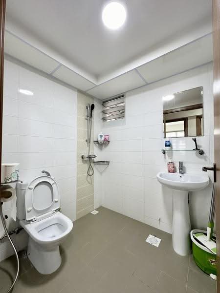 452A Bukit Batok West Avenue 6, 452A Bukit Batok West Avenue 6, Dairy Farm / Bukit Panjang / Choa Chu Kang, 3 Bedrooms, 1,001 sqft, HDB Flat For Rent, by Liau Li Jun, 25344763 - PropertyGuru.com.sg