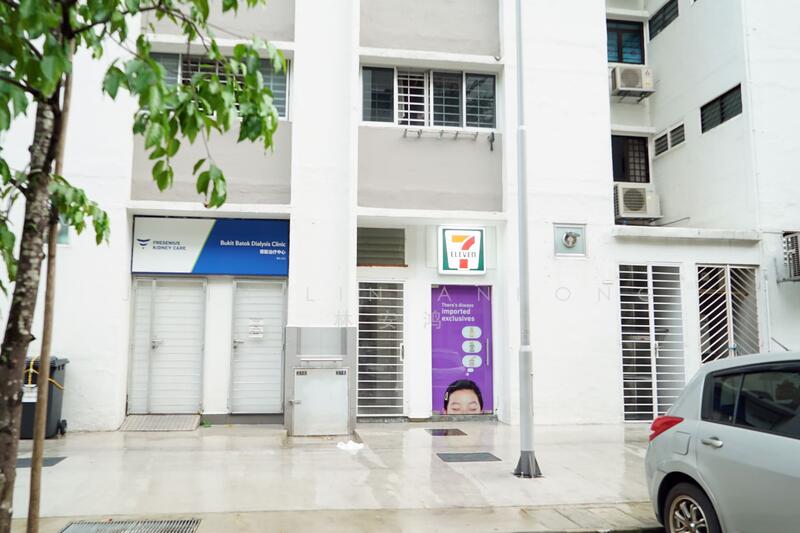 213 Bukit Batok Street 21, 213 Bukit Batok Street 21, 1,658 sqft, Shop / Shophouse For Sale, by John Lin Anhong 林安鸿, 25344895 - CommercialGuru.com.sg
