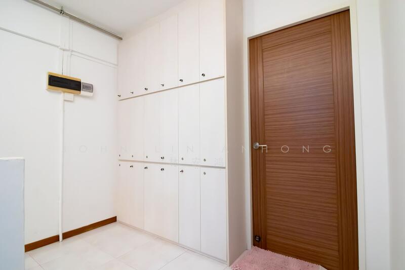 213 Bukit Batok Street 21, 213 Bukit Batok Street 21, 1,658 sqft, Shop / Shophouse For Sale, by John Lin Anhong 林安鸿, 25344895 - CommercialGuru.com.sg
