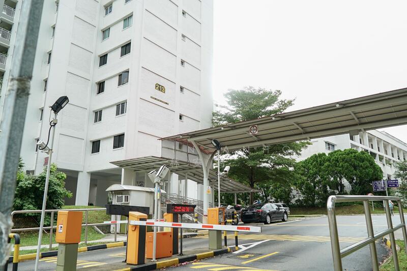 213 Bukit Batok Street 21, 213 Bukit Batok Street 21, 1,658 sqft, Shop / Shophouse For Sale, by John Lin Anhong 林安鸿, 25344895 - CommercialGuru.com.sg