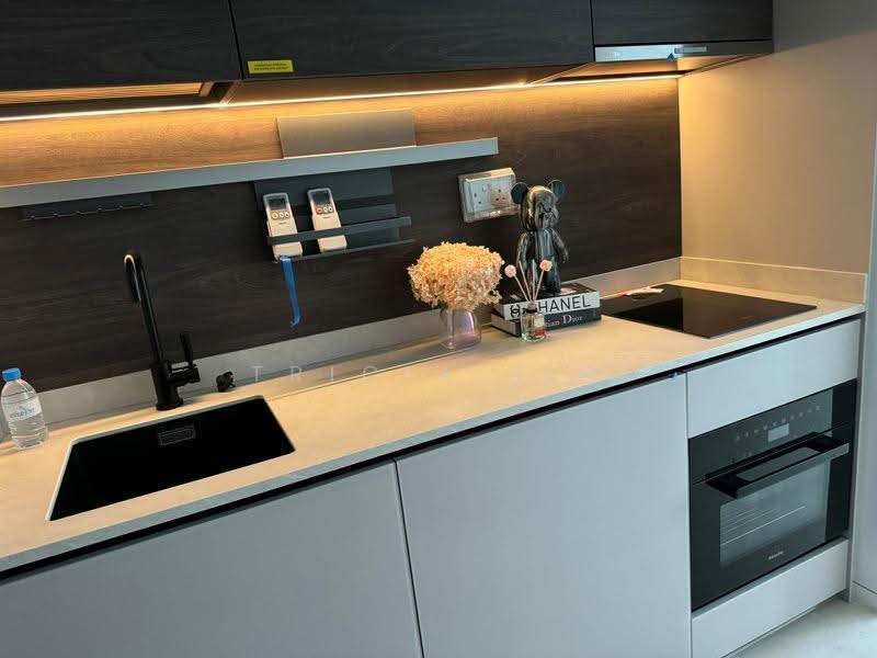 The Reef at King's Dock, 12 Harbourfront Avenue, Harbourfront / Telok Blangah, 2 Bedrooms, 753 sqft, Condominium For Rent, by Tricia Lim, 25345075 - PropertyGuru.com.sg