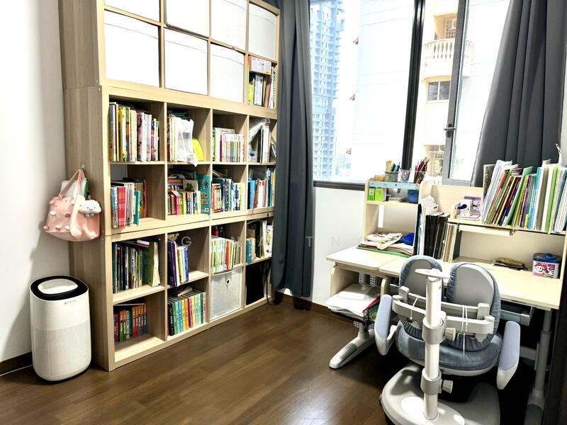 RV Altitude Condominium For Sale at S$ 1,290,000 | PropertyGuru Singapore