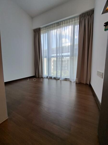 For Rent - Royalgreen