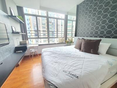 For Rent - The Lakeshore