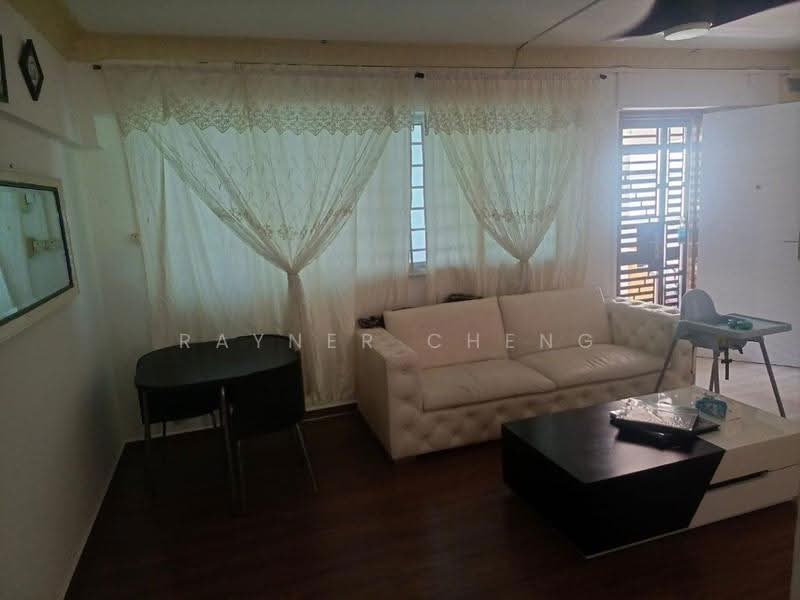 433 Yishun Avenue 6, 433 Yishun Avenue 6, Sembawang / Yishun, 3 Bedrooms, 904 sqft, HDB Flat For Rent, by Rayner Cheng, 25346333 - PropertyGuru.com.sg