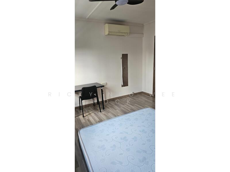 For Rent - 825 Yishun Street 81