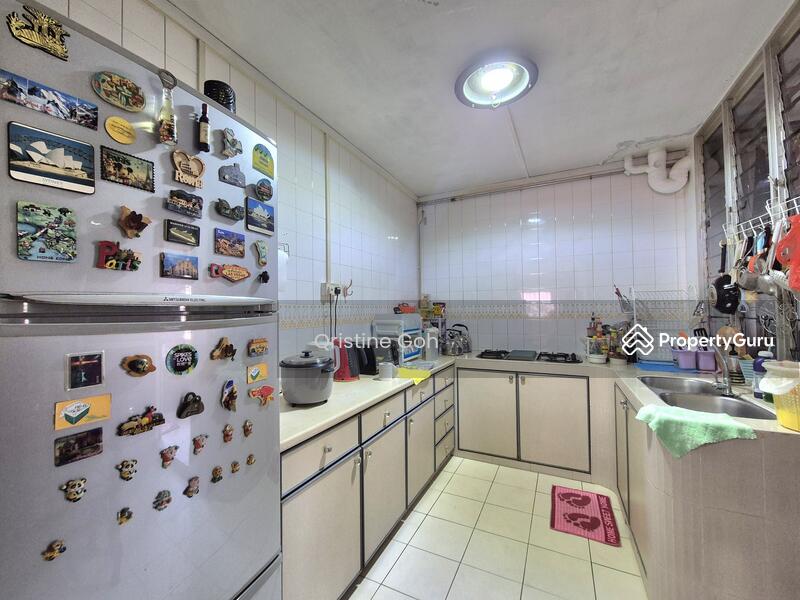 For Rent - 87 Redhill Close