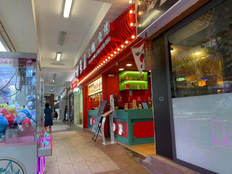 Burlington Square, 175 Bencoolen Street, 344 sqft, Food & Beverage For Sale, by Leila Jiang, 25346855 - CommercialGuru.com.sg