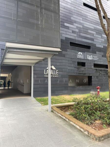 Burlington Square, 175 Bencoolen Street, 344 sqft, Food & Beverage For Sale, by Leila Jiang, 25346855 - CommercialGuru.com.sg