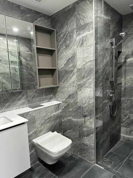 Sengkang Grand Residences, 72 Compassvale Bow, 2 Bedrooms, 764 sqft, Condominium For Rent, by Yee Hock Boon, 25347051 - PropertyGuru.com.sg