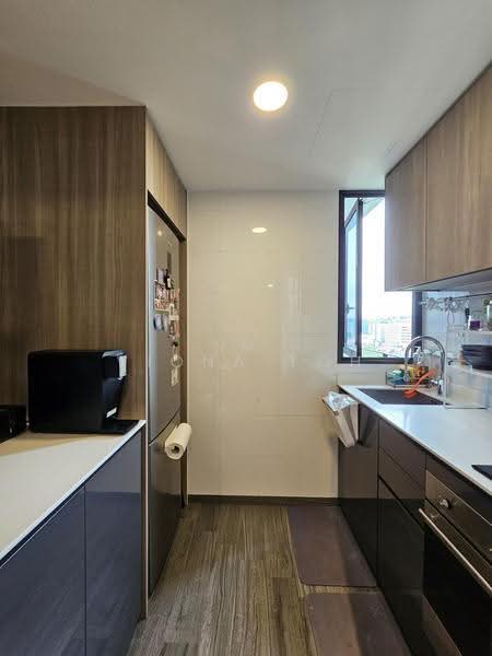 Botanique at Bartley, 233 Upper Paya Lebar Road, Hougang / Punggol / Sengkang, 2 Bedrooms, 732 sqft, Condominium For Sale, by Viona Toh, 25347083 - Enclosed kitchen - PropertyGuru.com.sg