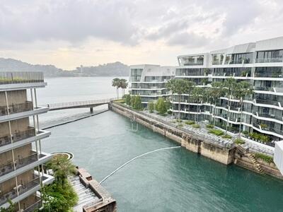 For Sale - The Reef at King's Dock
