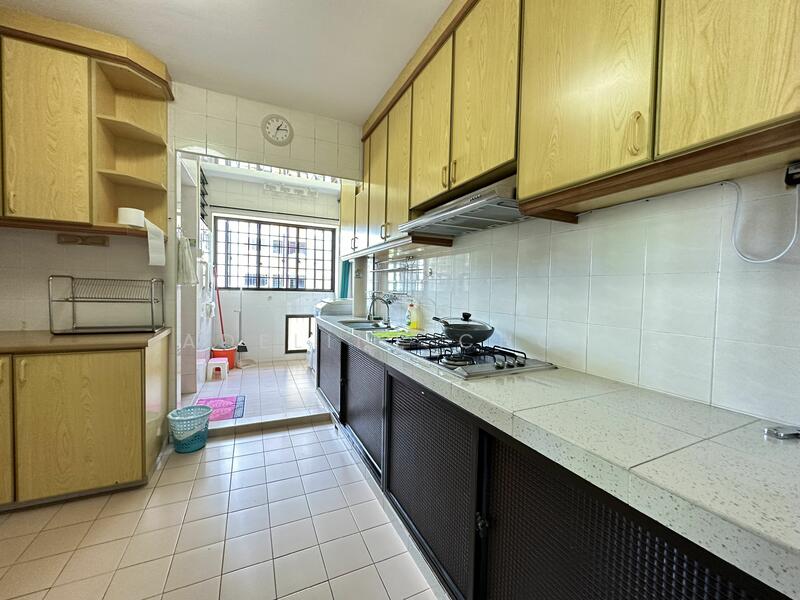 For Rent - 713 Tampines Street 71