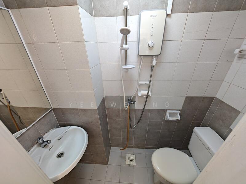 Orchard Condo 1km ACS Jr & St Margaret's ☎️ 8321.8433, , 4 Bedrooms, 1,648 sqft, Condominium For Rent, by Yee Wei Ng, 25347374 - PropertyGuru.com.sg