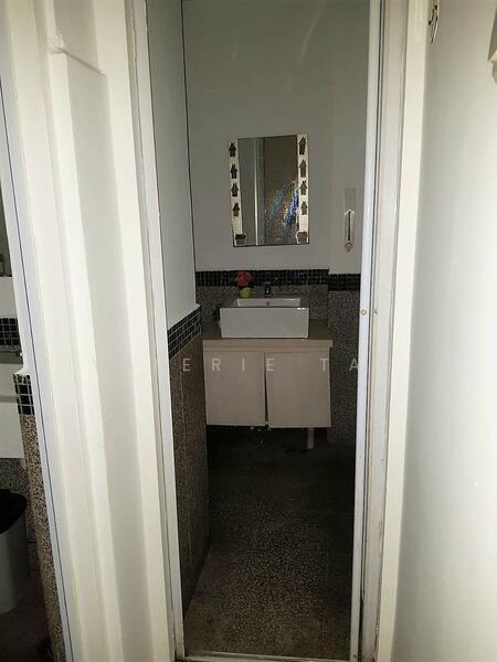 Tanjong Pagar Road F&B Ground Floor Shophouse for Rent, Tanjong Pagear Road/ Duxton Hill / Tras Street, 6,500 sqft, Food & Beverage For Rent, by Valerie Tan, 25347375 - CommercialGuru.com.sg