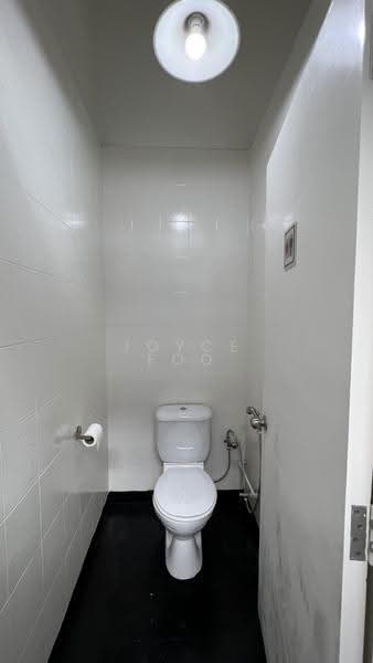 Tip Top Condition South Bridge Road 2nd Sty with Attic Shophouse, South Bridge Road, Boat Quay / Raffles Place / Marina, 1,594 sqft, Office For Rent, by Joyce Foo, 25347408 - CommercialGuru.com.sg