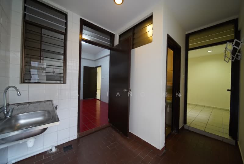 Springwood, 10 Springwood Height, Room Rental, 100 sqft, Terraced House For Rent, by Jia Xiang jx, 25347704 - kitchen - PropertyGuru.com.sg
