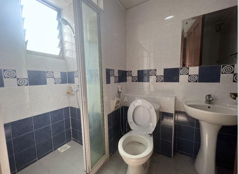 675A Jurong West Street 64, 675A Jurong West Street 64, Room Rental, 300 sqft, HDB Flat For Rent, by Sebastian Tan, 25348160 - PropertyGuru.com.sg