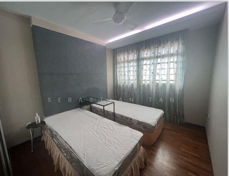 675A Jurong West Street 64, 675A Jurong West Street 64, Room Rental, 300 sqft, HDB Flat For Rent, by Sebastian Tan, 25348160 - PropertyGuru.com.sg