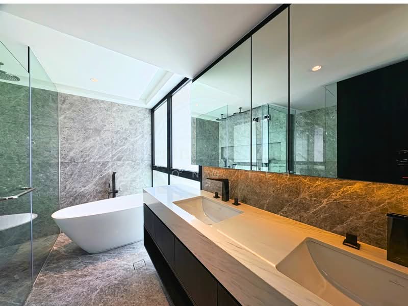 ❤️Fall In Love With The NEOCO Bungalows @ Lynwood Grove. Special Master Duplex Penthouse Concept, Lynwood, Dunsfold, Braddell, 7 Bedrooms, 9,392 sqft, Bungalow House For Sale, by Li Rong Teh, 25348298 - PropertyGuru.com.sg