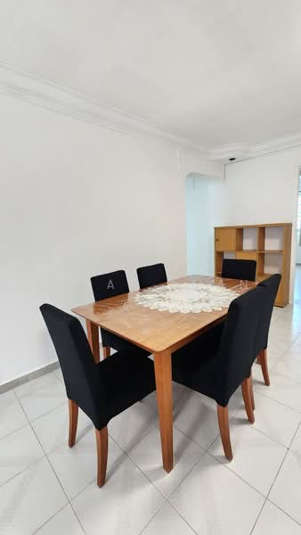154 Woodlands Street 13, 154 Woodlands Street 13, 3 Bedrooms, 1,010 sqft, HDB Flat For Rent, by Sarah Aman, 25348350 - PropertyGuru.com.sg