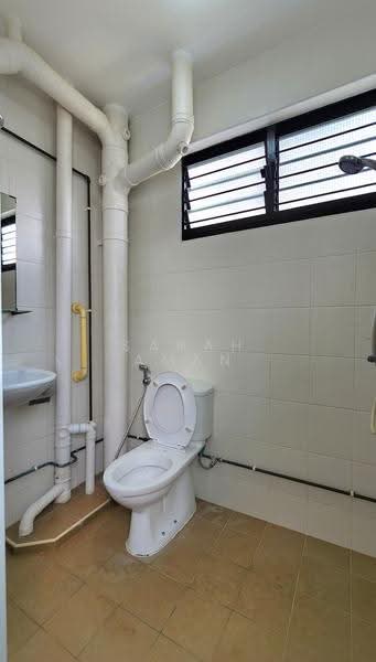 154 Woodlands Street 13, 154 Woodlands Street 13, 3 Bedrooms, 1,010 sqft, HDB Flat For Rent, by Sarah Aman, 25348350 - PropertyGuru.com.sg