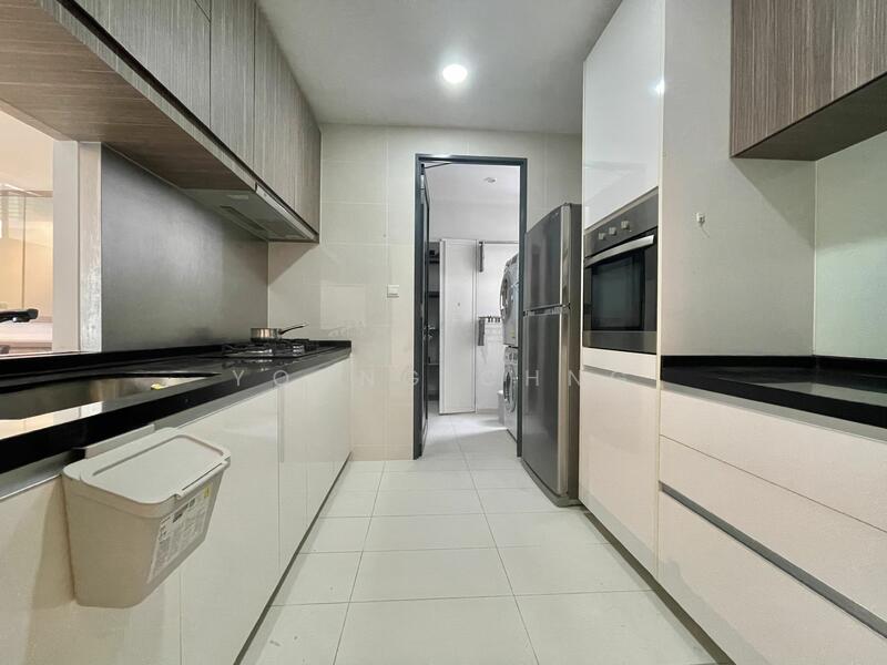 For Rent - The Palette