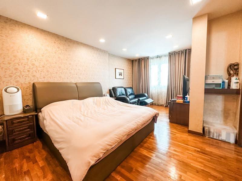 East Coast Road, East Coast Road, East Coast / Marine Parade, 5 Bedrooms, 3,000 sqft, Terraced House For Sale, by Kenny Neo, 25349248 - PropertyGuru.com.sg