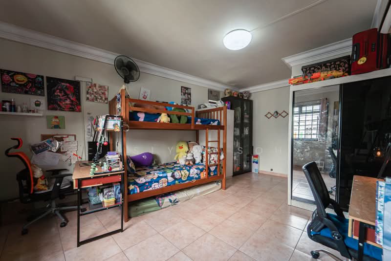 133 Rivervale Street, 133 Rivervale Street, 3 Bedrooms, 1,313 sqft, HDB Flat For Sale, by Jaslynn Soh, 25349738 - Common bedroom 2 - PropertyGuru.com.sg