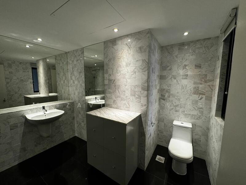 The Colonnade, 82 Grange Road, 4 Bedrooms, 3,617 sqft, Condominium For Rent, by Elizaveta Davies, 25349745 - PropertyGuru.com.sg