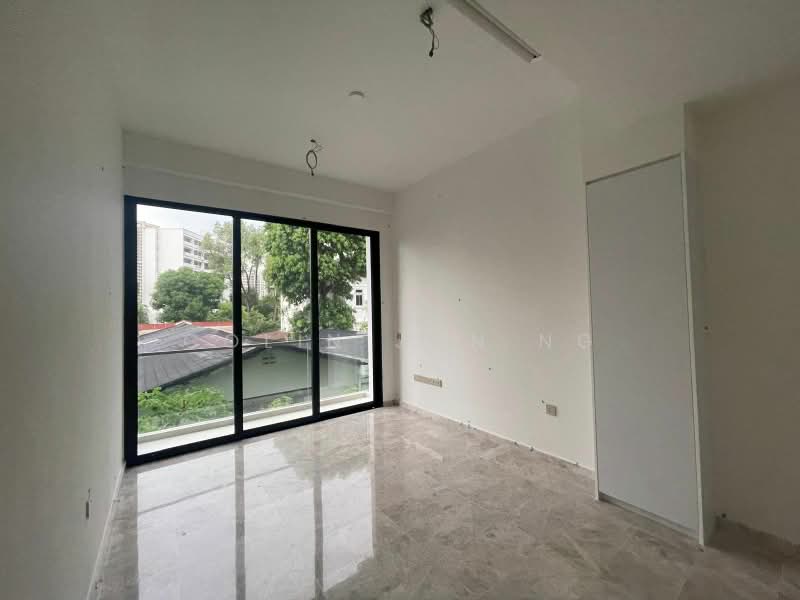 35 Gilstead, 35 Gilstead Road, 1 Bedroom, 484 sqft, Apartment For Sale, by Colin Jon Ng, 25349910 - PropertyGuru.com.sg