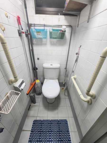 64 Kallang Bahru, 64 Kallang Bahru, 2 Bedrooms, 700 sqft, HDB Flat For Rent, by Bryan Ng, 25349940 - PropertyGuru.com.sg