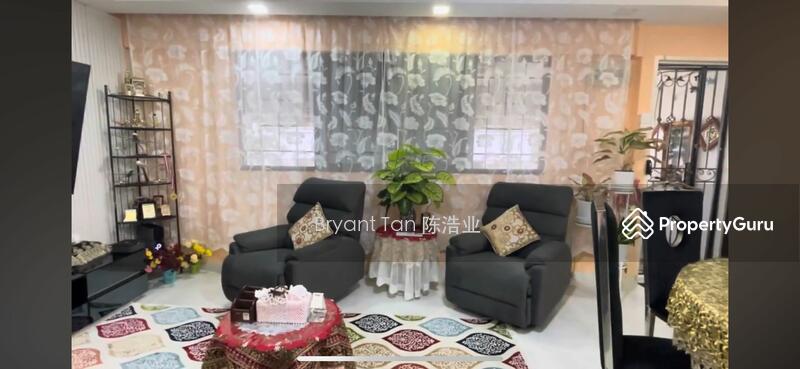 For Sale - 127 Yishun Street 11