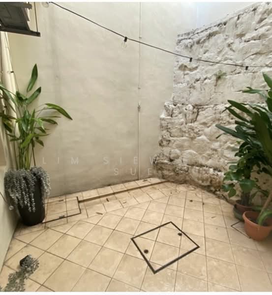 For Rent - Niven Road Conservation House