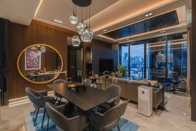 For Sale - Martin Modern