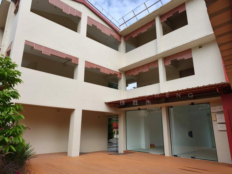 RETAIL / FITNESS / OFFICE @ UPPER BUKIT TIMAH, Upper Bukit Timah Road, 600 sqft, Other Retail For Rent, by Chris Chee Sheng Jie  徐胜杰, 25351905 - CommercialGuru.com.sg