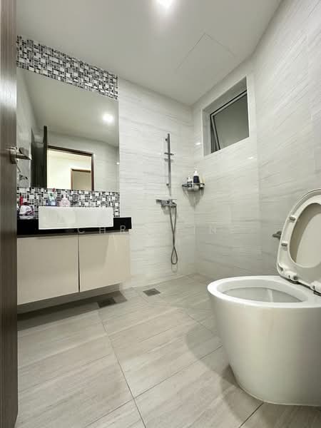 Guilin View, 20 Bukit Batok Street 52, 4 Bedrooms, 1,701 sqft, Condominium For Rent, by Christine Nga, 25351985 - PropertyGuru.com.sg