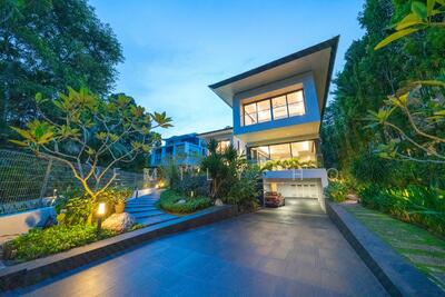 For Sale - GCBA! IMMACULATE BUNGALOW!