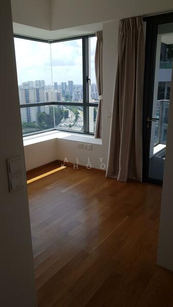 Master bathroom with balcony 