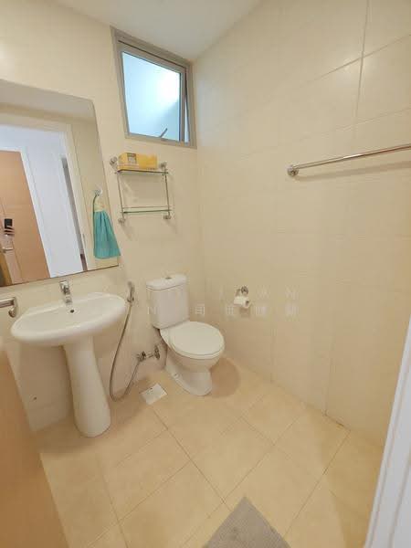 Whitewater, 27 Pasir Ris Street 72, Pasir Ris / Tampines, 3 Bedrooms, 1,195 sqft, Executive Condominium For Rent, by Sito Jian Xin 司徒健新, 25353070 - Bathroom - PropertyGuru.com.sg